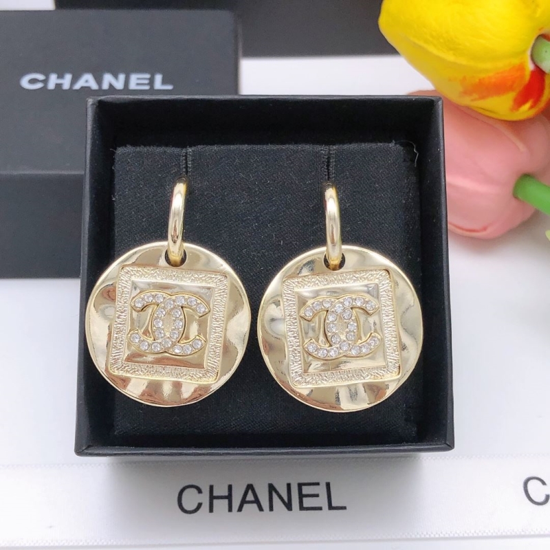 Ch**el earrings